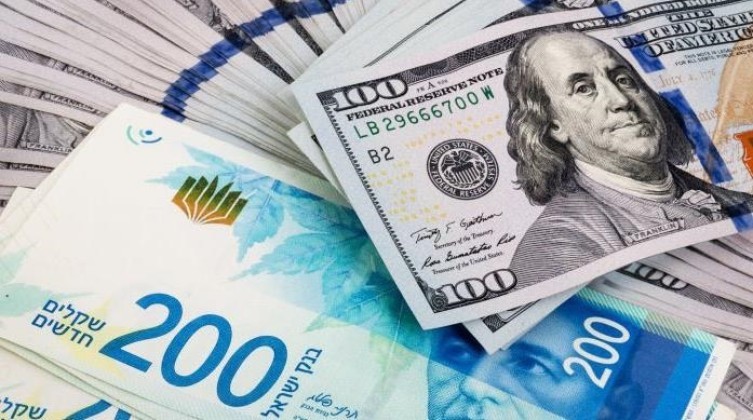 بعد ارتفاعه أمس.. كم بلغ سعر صرف الدولار اليوم السبت؟