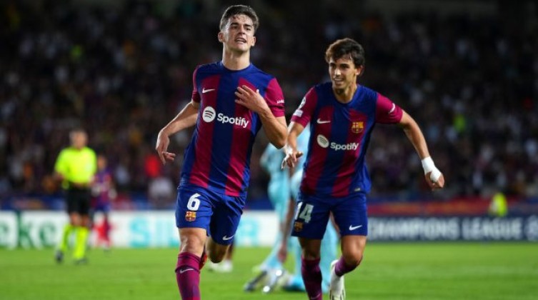 شاهد- برشلونة يكتسح أنتويرب بخماسية في دوري الأبطال