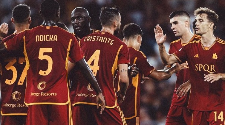 شاهد- روما يقسو على إمبولي بسباعية في الدوري الإيطالي