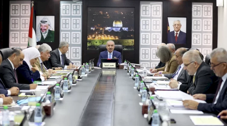 هذا ما قاله اشتية بمستهل جلسة الحكومة اليوم في رام الله