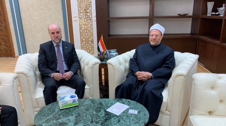 تفاصيل قاء الهباش مع مفتي الديار المصرية