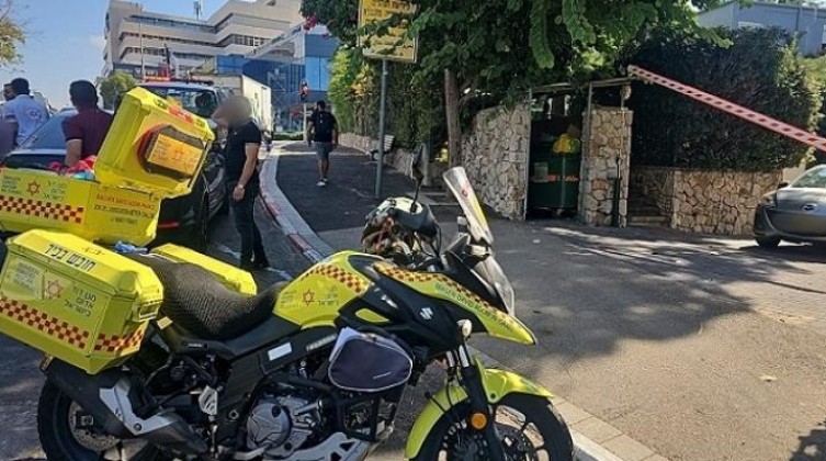 إصابة امرأة بجروحٍ خطيرة إثر تعرضها للطعن في يافا