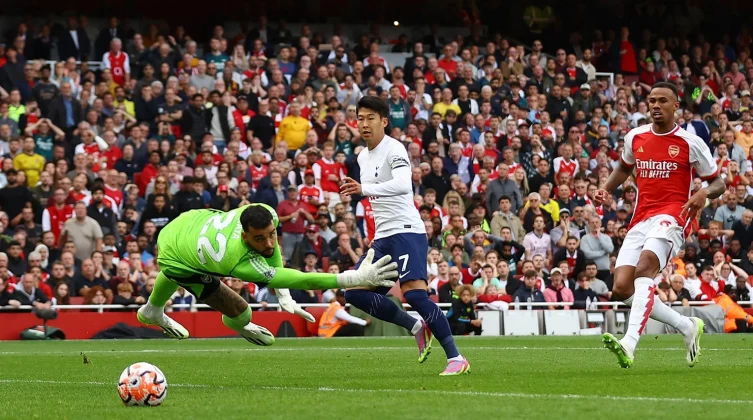 توتنهام يفرض التعادل على آرسنال في الدوري الإنجليزي