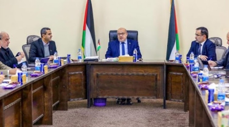 لجنة متابعة العمل الحكومي بغزّة تتخذ عدة قرارات خلال جلستها الأسبوعية