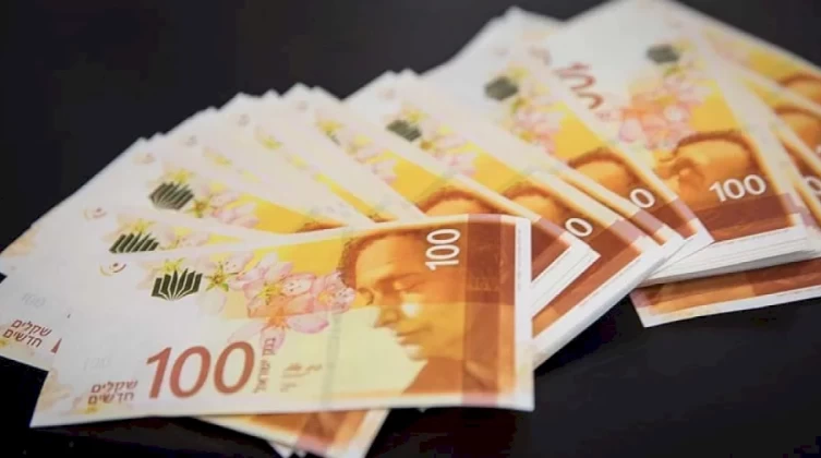 قرار إسرائيلي جديد بخصم الملايين من أموال "المقاصة"