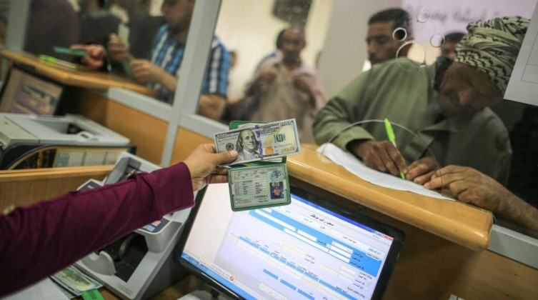 التنمية بغزة توضح تفاصيل صرف المنحة القطرية