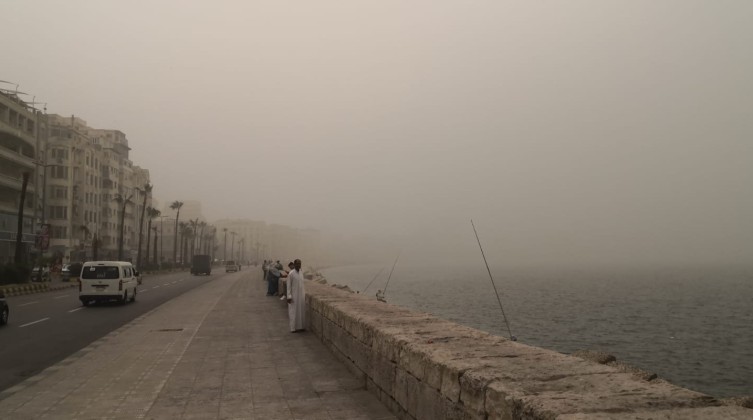 عاصفة دانيال تقترب من مصر