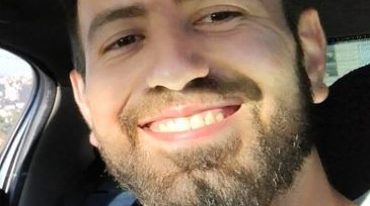 الاحتلال يقرر الإفراج عن الباحث الفلسطيني الإيطالي خالد القيسي