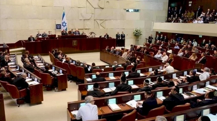 الكنيست تصادق على بيان الحكومة بشأن معارضة الاعتراف الأحادي الجانب بالدولة الفلسطينية