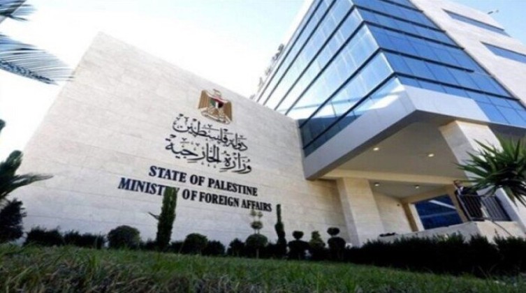 الخارجية الفلسطينية تطالب الدول الرافضة لوقف إطلاق النار بغزة مراجعة موقفها