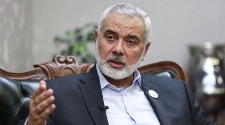 هنية: نتعامل بروح إيجابية مع المفاوضات ولن نرضى بأقل من الوقف الكامل للعدوان