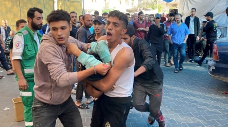 استشهاد 5 من الجرحى المحاصرين في مستشفى الشفاء