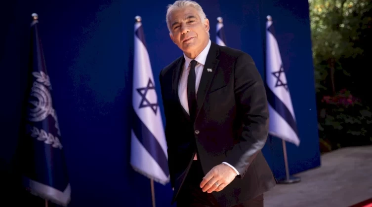 لبيد يطالب برحيل حكومة نتنياهو