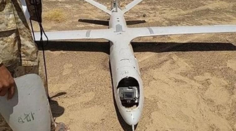 الجيش الأمريكي يعلن تصدي قواته لطائرتين مسيرتين للحوثيين