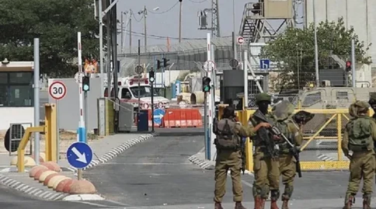 بالفيديو: إصابة مستوطنين بعملية دهس في القدس وقوات الاحتلال تلاحق المنفذ