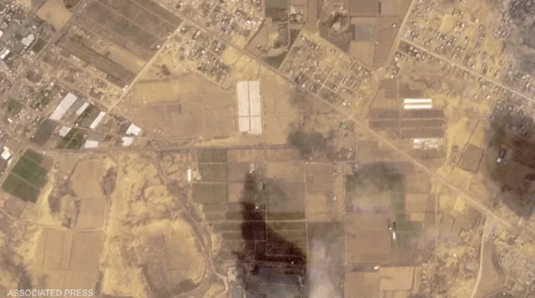 استعداداً لهجوم رفح.. الأقمار الاصطناعية تكشف ما يجري قرب خان يونس