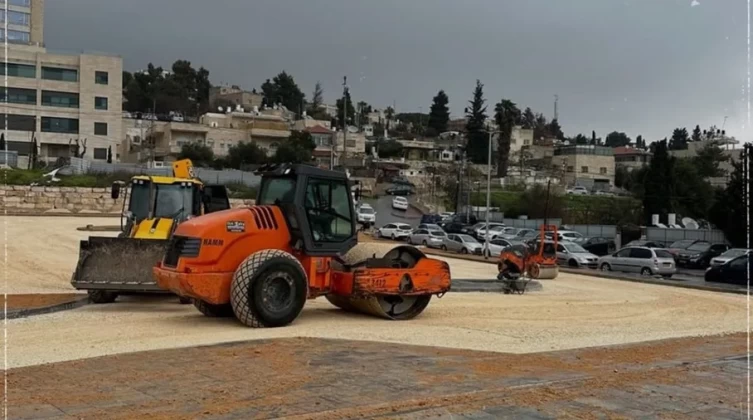 الاحتلال يجرف 4 دونمات بحي الشيخ جراح لإقامة حفل استيطاني
