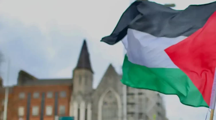 إيرلندا تعتزم الاعتراف بدولة فلسطين خلال الشهر الجاري