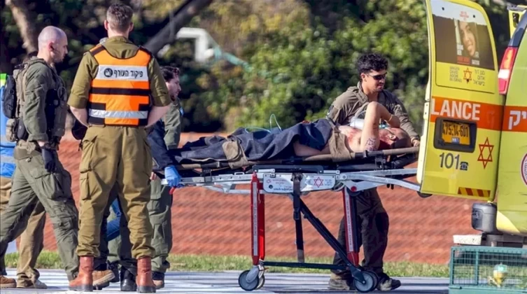 إصابة 13 جنديا بعضهم بجروح خطيرة في معارك غزة اليوم