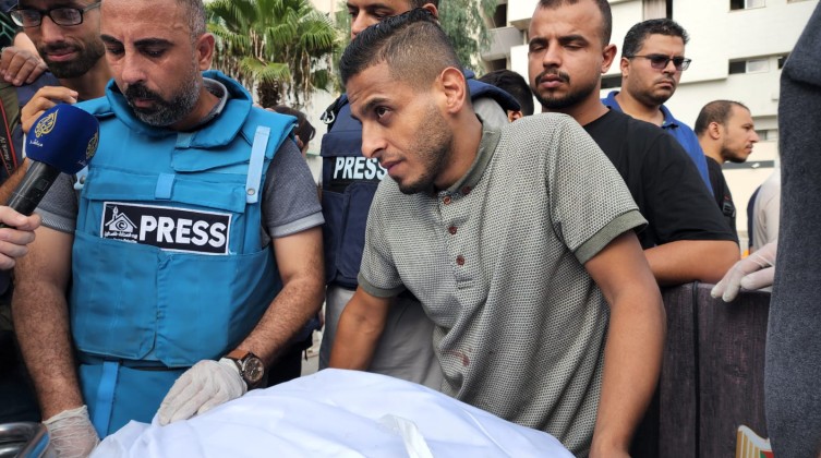 كم وصلت حصيلة الشهداء الصحفيين في قطاع غزة؟