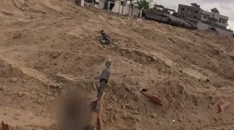 كتائب "القسام" تقصف مقر قيادة الاحتلال في "نتساريم"