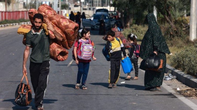 تعديلات إسرائيلية قد تعطل المحادثات وصفقة التبادل