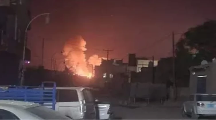 القيادة المركزية الأمريكية تزعم تدمير زوارق وطائرات مسيرة للحوثيين في اليمن