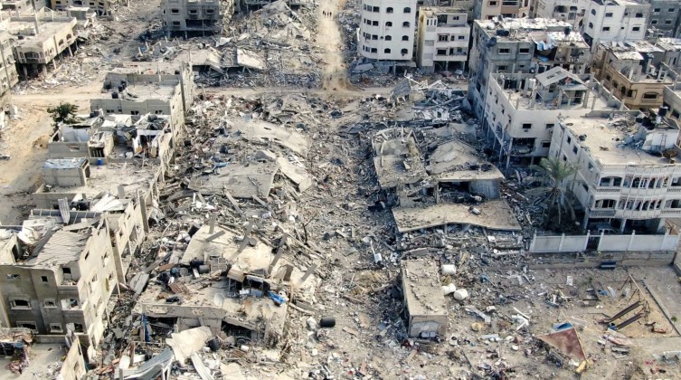 تقييم أممي: رفع الأنقاض بغزة سيستغرق 15 عاماً