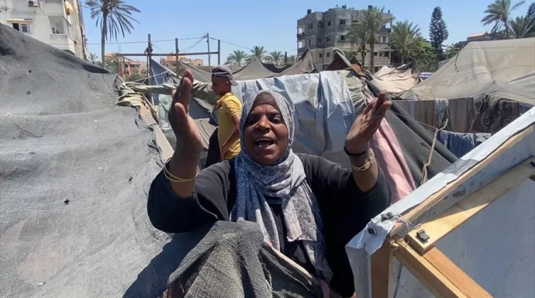 القيادي في فتح منير الجاغوب يبرر مجزرة المواصي.. وحماس ترد