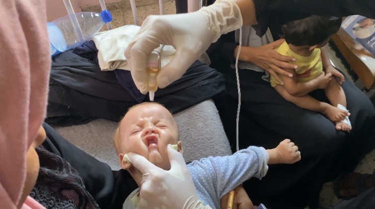 الصحة تنشر أماكن تطعيم شلل الأطفال غدا الأحد في محافظة خان يونس