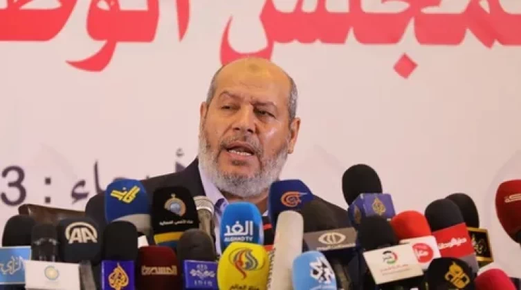 خليل الحية يتحدث عن اختيار خليفة هنية في قيادة "حماس"