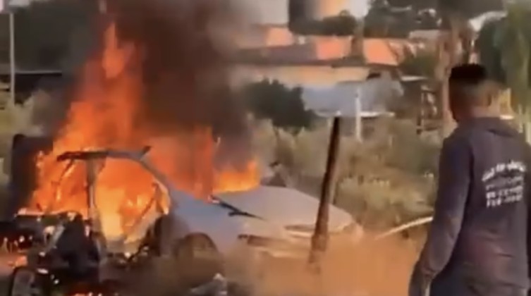 5 شهداء بعد قصف الاحتلال مركبة شمالي طولكرم