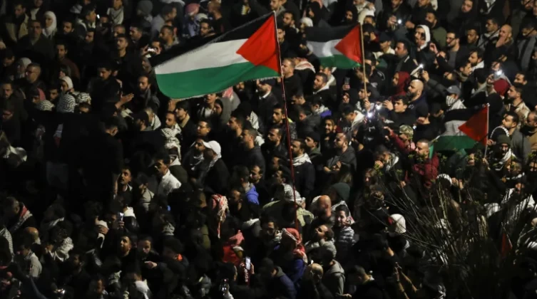 حماس تدعو ليوم غضب عارم تنديداً باغتيال هنية ورفضاً لجرائم لاحتلال بغزة