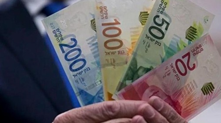 أسعار صرف العملات مقابل الشيكل اليوم الأحد
