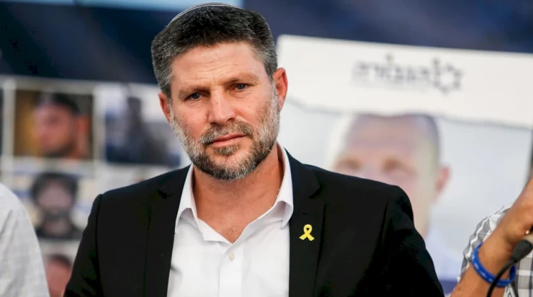 سموتريتش يواصل دفع خطته للسيطرة على الضفة