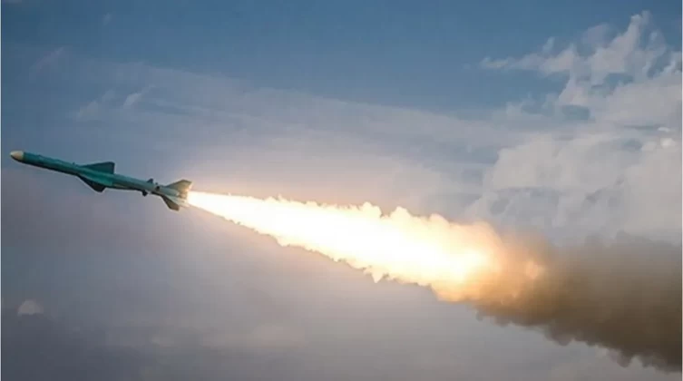 بالفيديو: حزب الله يستخدم صاروخ "نور" لأول مرة في الحرب.. هذه مواصفاته