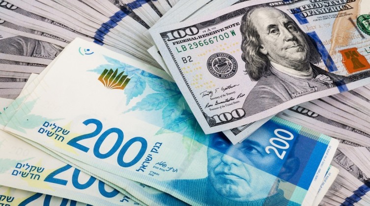 أسعار صرف العملات مقابل الشيكل اليوم الجمعة
