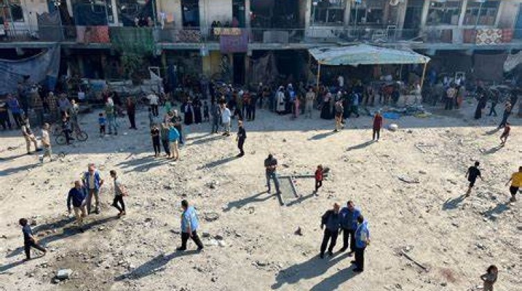 بالفيديو: الاحتلال يرتكب مجزرة مروعة بمدرسة تأوي نازحين في جباليا