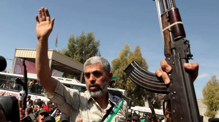 تقرير يكشف كيف اغتالت إسرائيل قادة "حماس" و"حزب الله