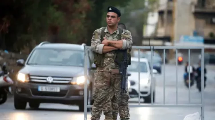 مصدر لبناني: التهديدات التي تلقتها المباني في بيروت وهمية