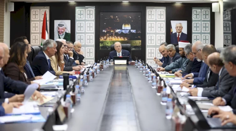 مجلس الوزراء يقرر بدء العمل بالتوقيت الشتوي من صباح يوم السبت