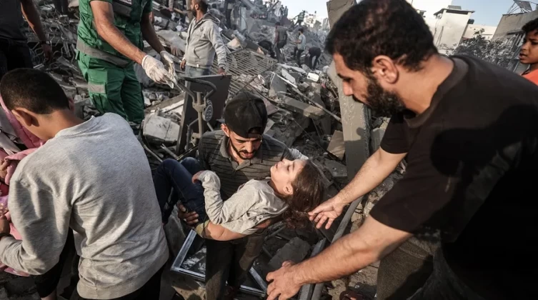 منظمة الصحة العالمية ستجلي ألف امرأة وطفل من مرضى غزة