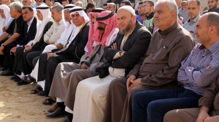"عشائر غزة" تدعو التجار لتغليب المصلحة الوطنية