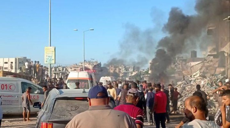 بينهم صحفي.. شهداء ومصابون في قصف الاحتلال مناطق متفرقة بقطاع غزة