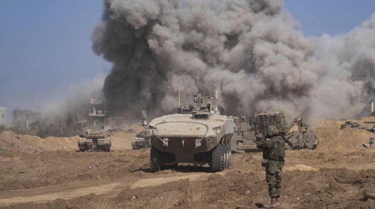 القسام تعلن الإجهاز على 3 جنود في بيت لاهيا وتفجير دبابة في جباليا