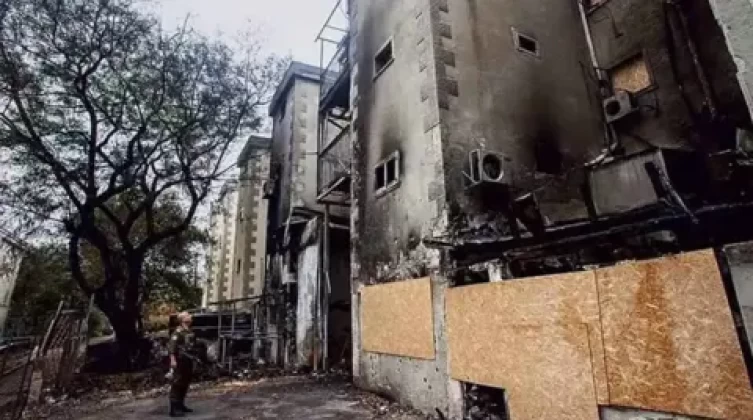 صحيفة تكشف أرقام "صادمة" عن حجم الدمار في شمال إسرائيل