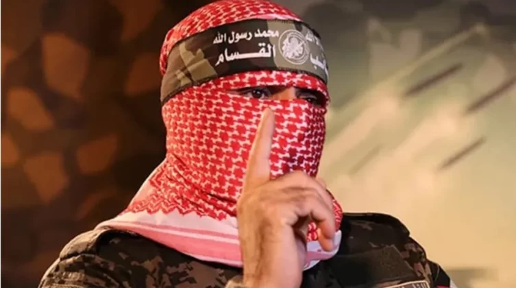 صورة: "أبو عبيدة" يعلن مقتل أسيرة إسرائيلية بقصف شمال قطاع غزة