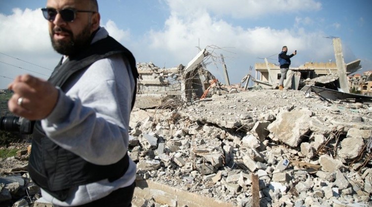 انهيار مبنى على جنود إسرائيلين جنوبي لبنان