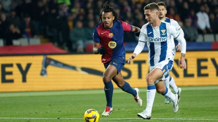 برشلونة يواصل نزيف النقاط ويخسر أمام ليجانيس في الليغا