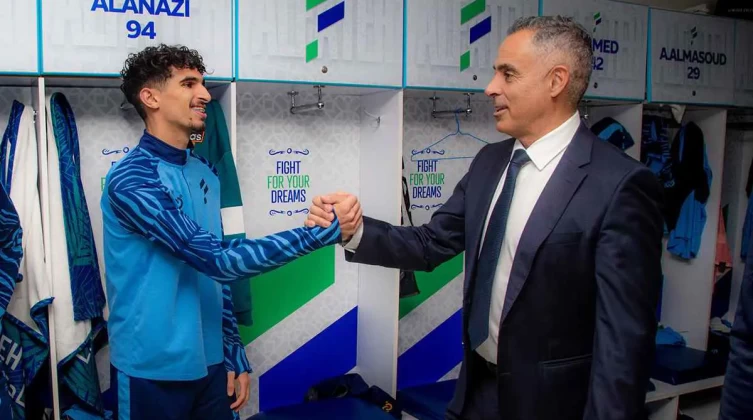 أولى صفقات غوميز مع الفتح السعودي